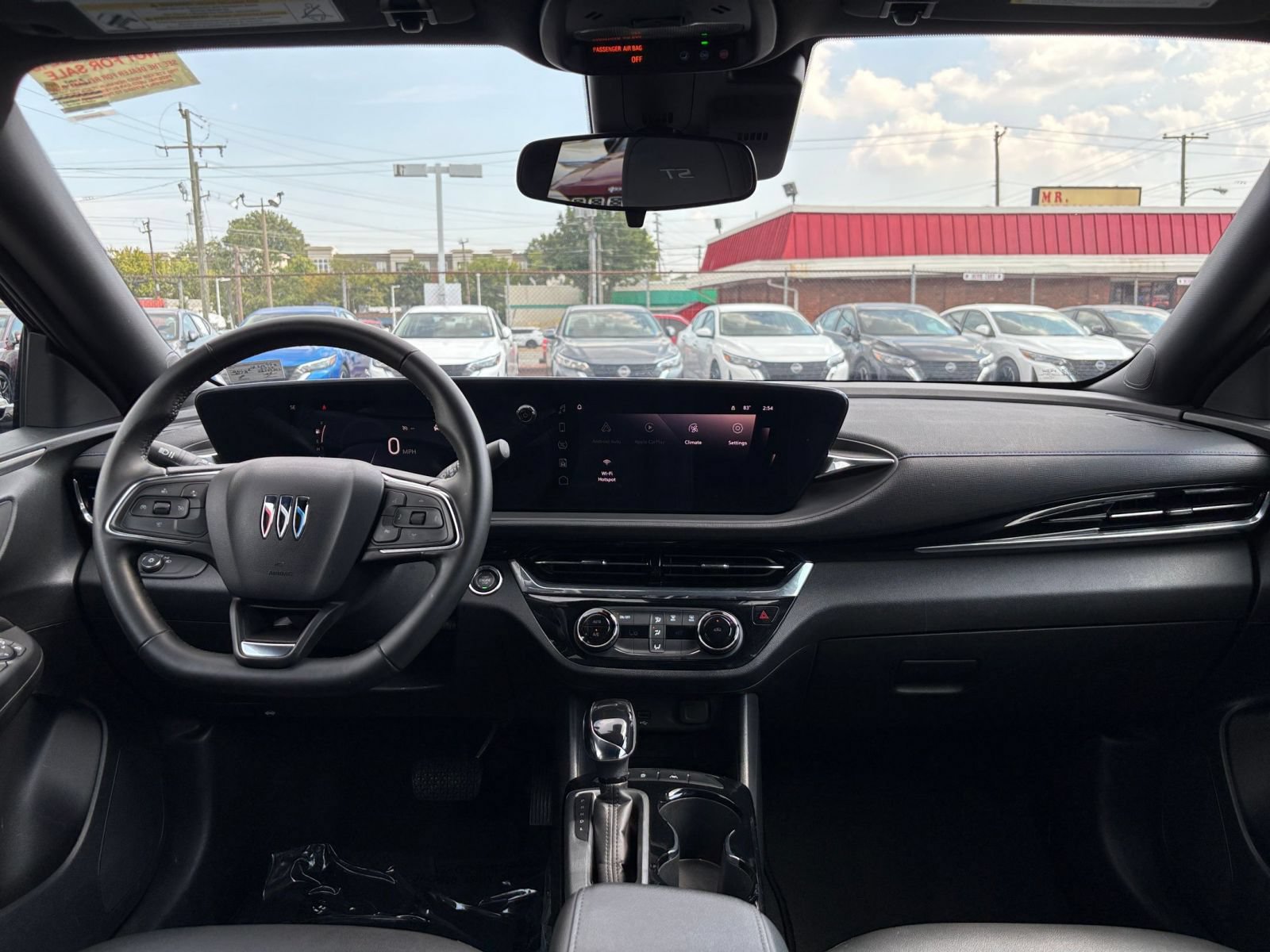 Used 2025 Buick Envista Sport Touring FWD image 31