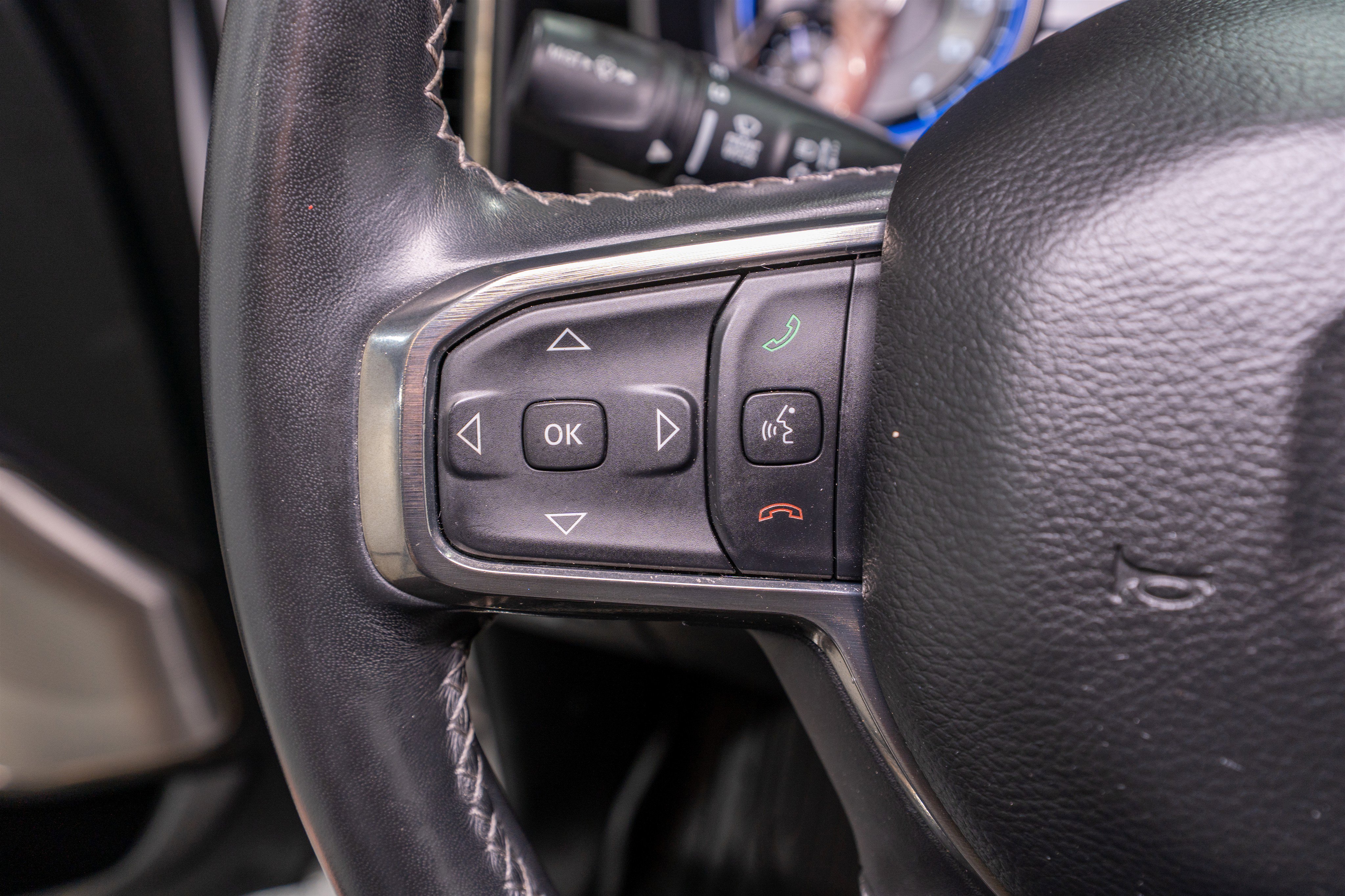 Used 2020 RAM 1500 Limited image 31