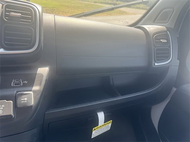 New 2026 RAM ProMaster 1500 w/ Quick Order Package 22G SLT image 31