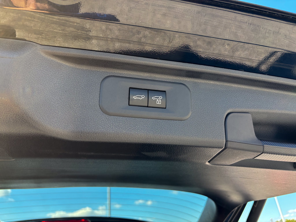 Certified 2025 Toyota Grand Highlander AWD image 51