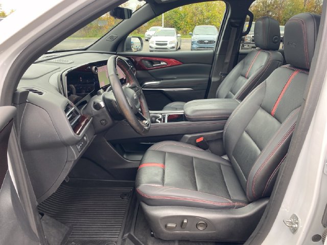 Certified 2024 Chevrolet Traverse RS FWD image 17