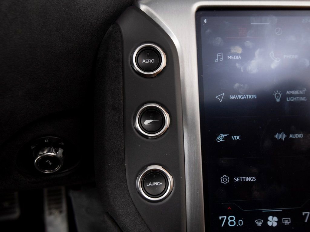 Used 2024 McLaren 750S Spider image 21