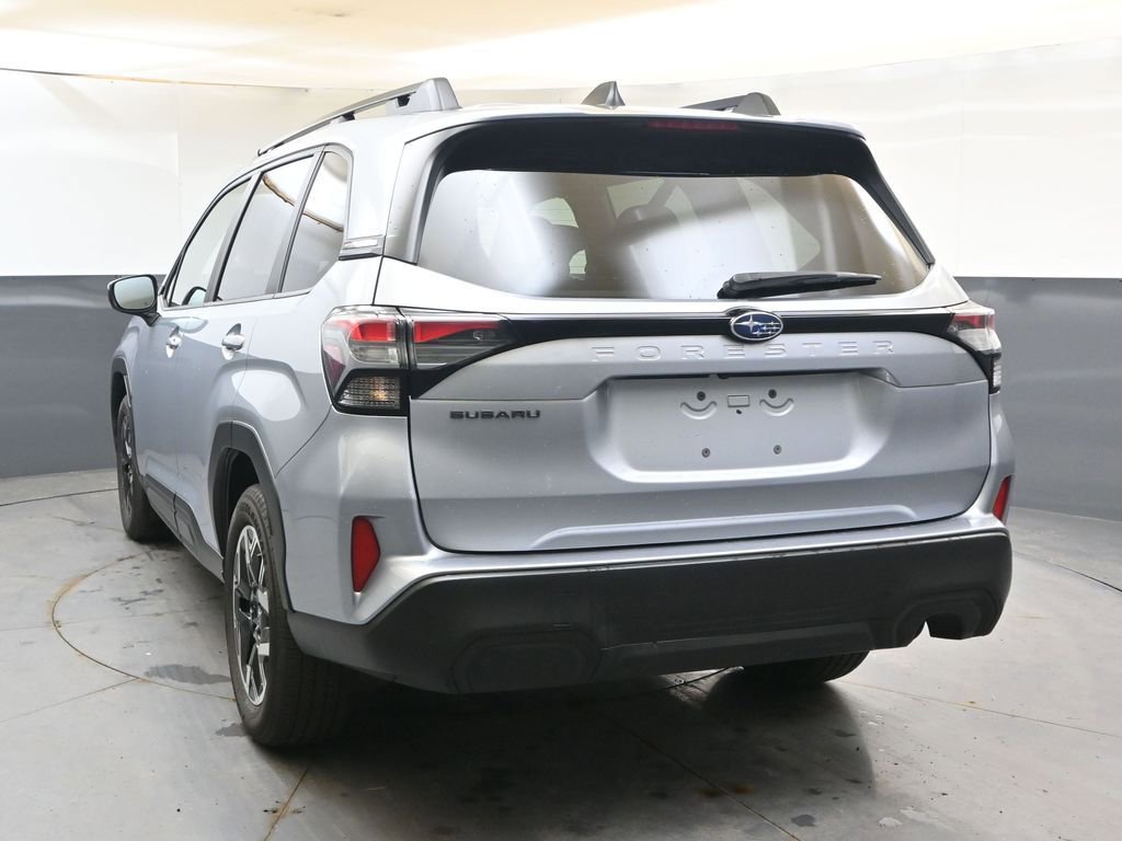Certified 2025 Subaru Forester Premium image 4