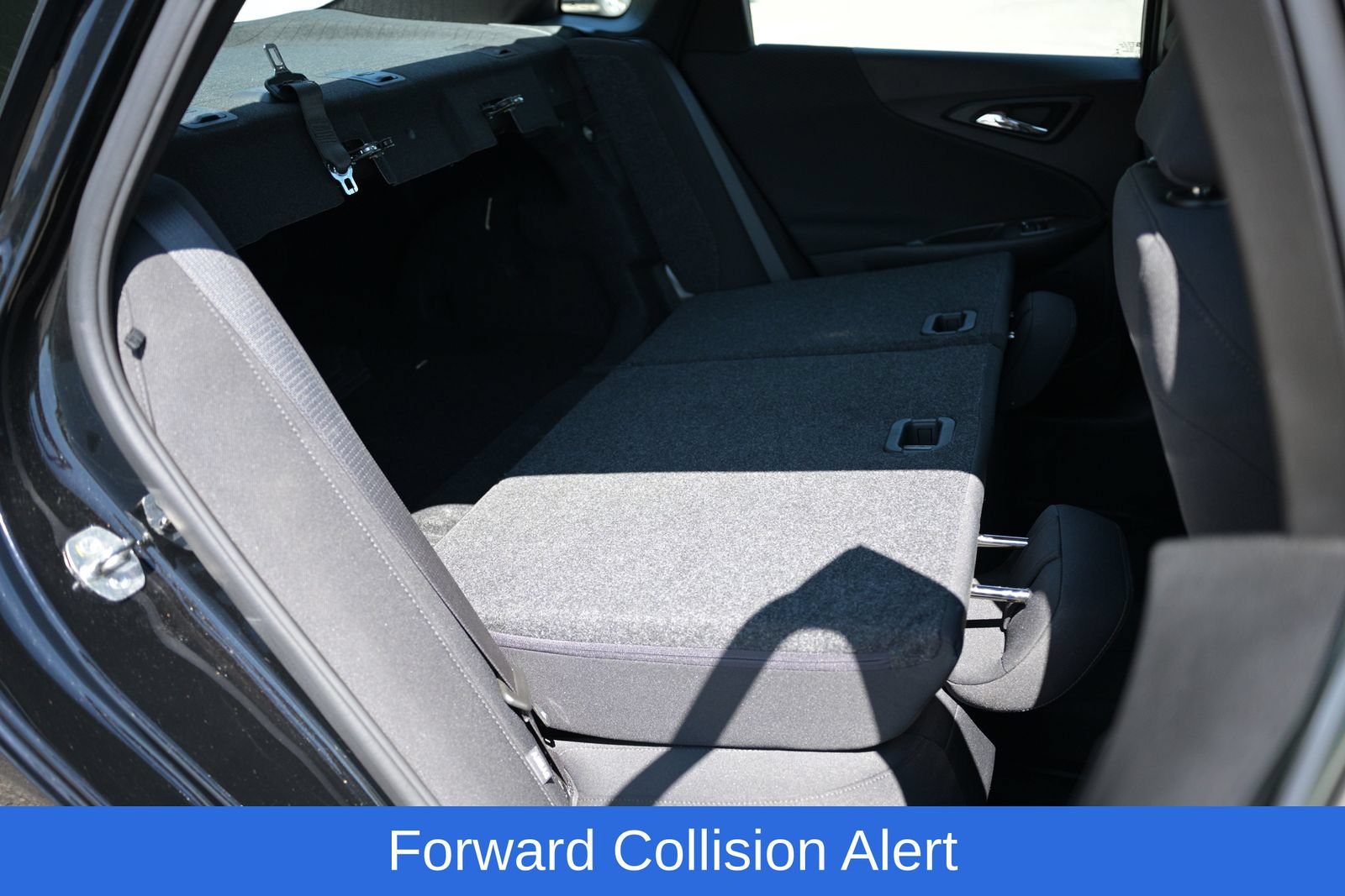 Used 2022 Chevrolet Malibu RS FWD image 37