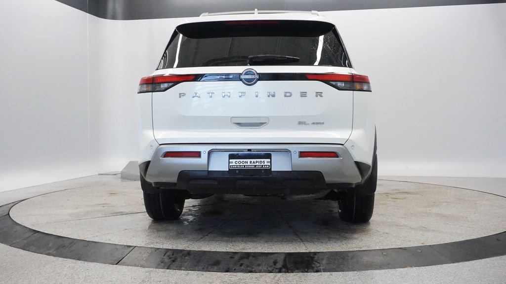 Used 2023 Nissan Pathfinder SL image 8