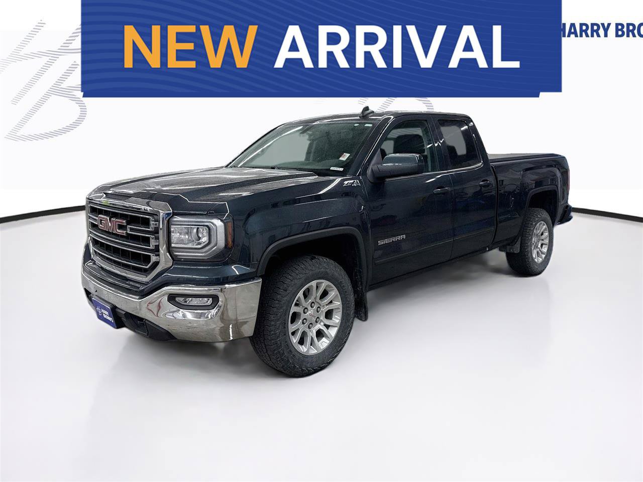 Used 2019 GMC Sierra 1500 SLE w/ SLE Value Package AWD/4WD image 1