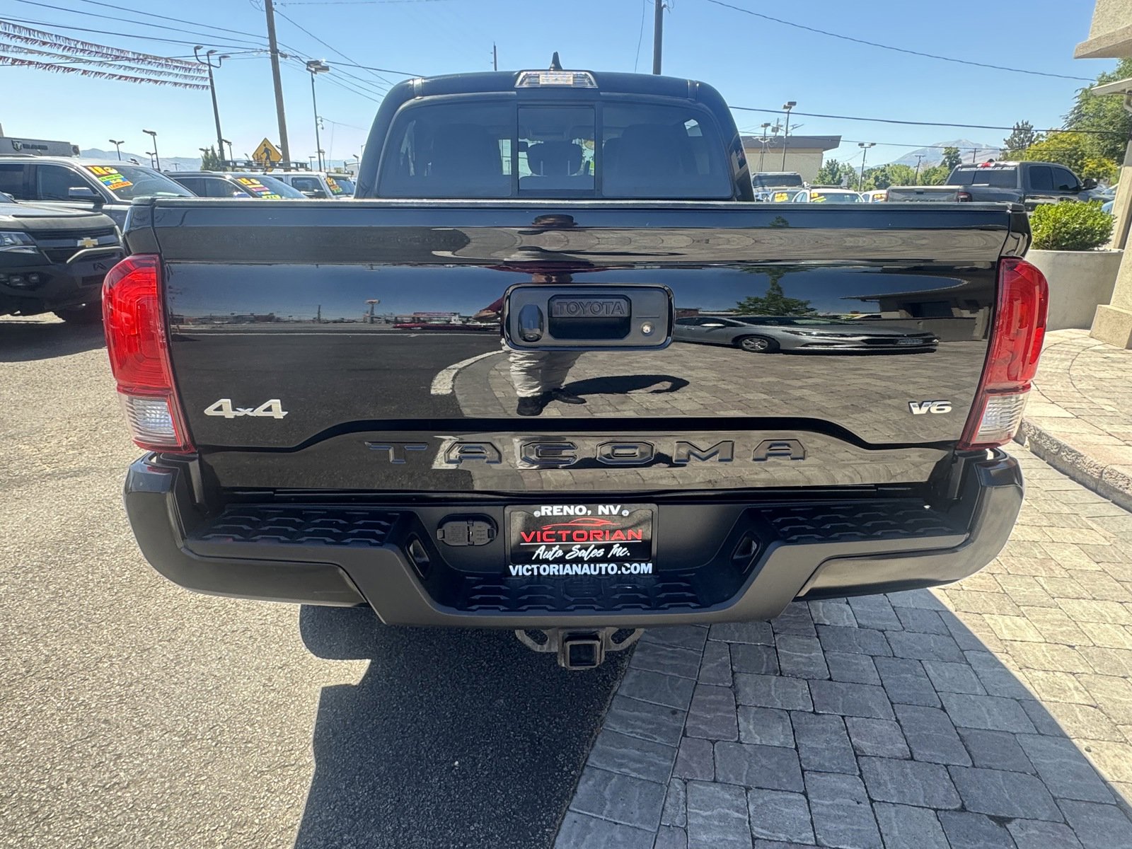 Used 2023 Toyota Tacoma SR5 image 8