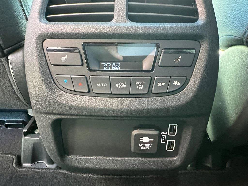 Used 2023 Honda Passport Elite image 13