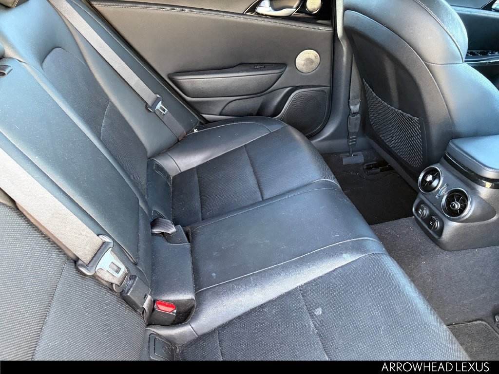 Used 2021 Kia Stinger GT-Line w/ Sun & Sound Package RWD image 12