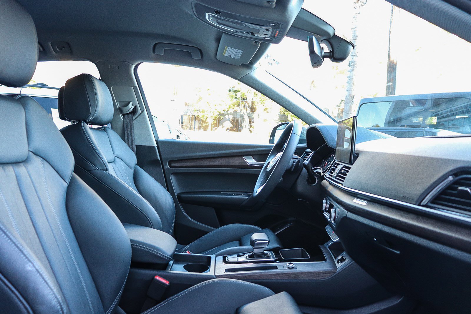 Used 2024 Audi Q5 2.0T Premium image 18