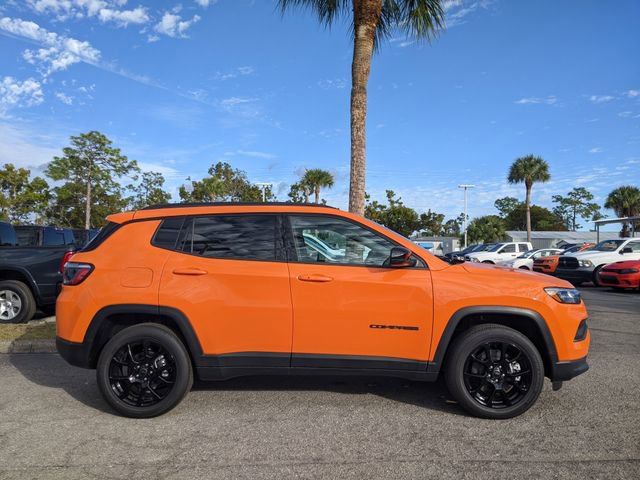 New 2026 Jeep Compass Latitude AWD/4WD image 3