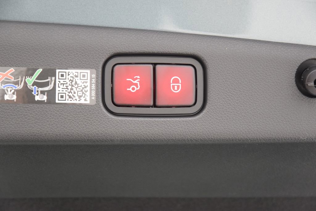 Certified 2026 Mercedes-Benz E 350 Sedan image 31