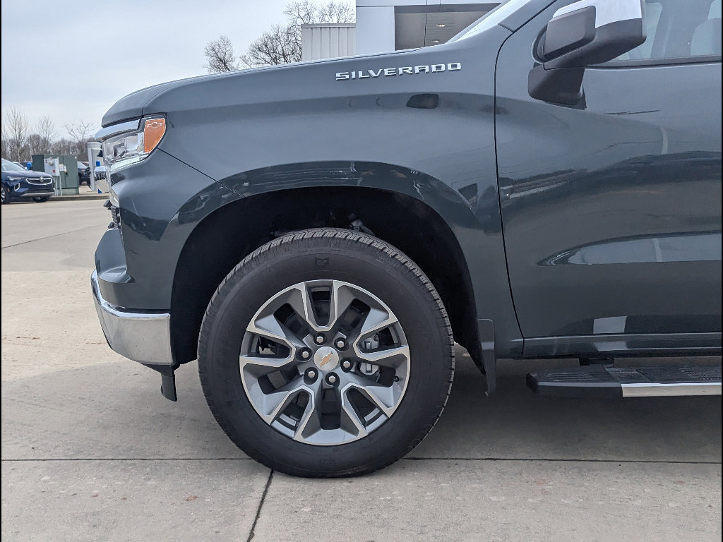 New 2026 Chevrolet Silverado 1500 LT w/ All Star Edition Plus image 10