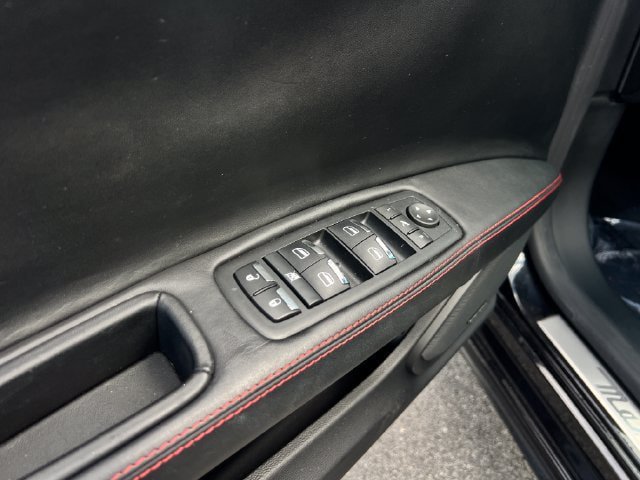 Used 2016 Maserati Quattroporte S RWD image 11