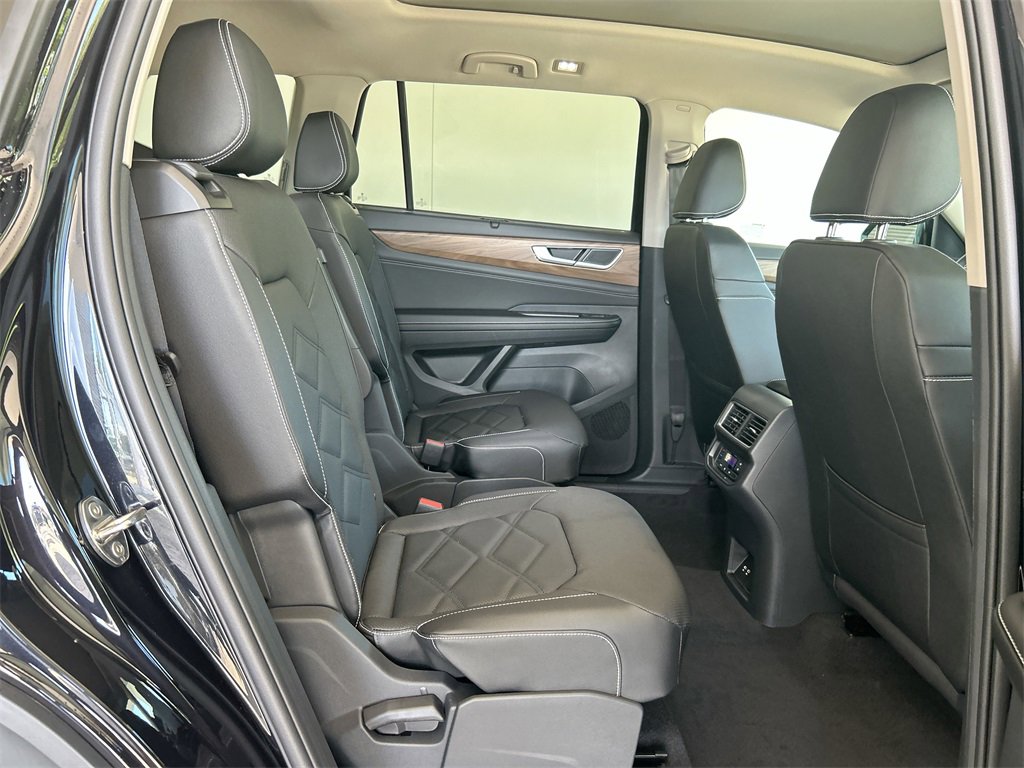 New 2026 Volkswagen Atlas SE image 33