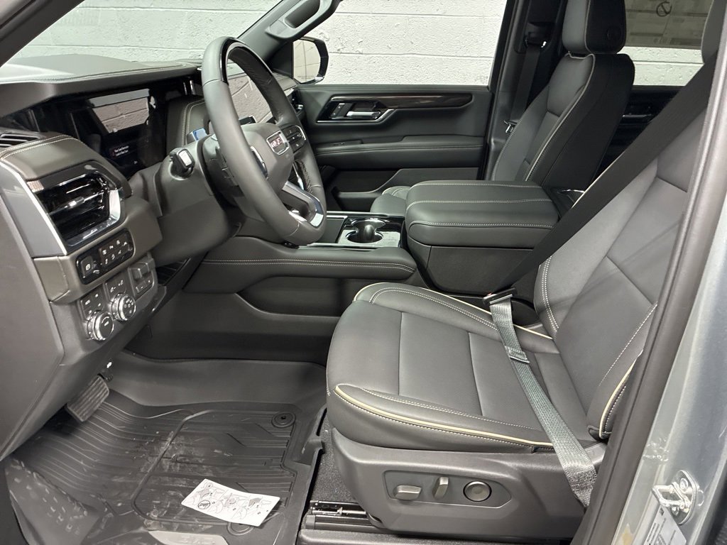 New 2026 GMC Yukon Elevation image 26