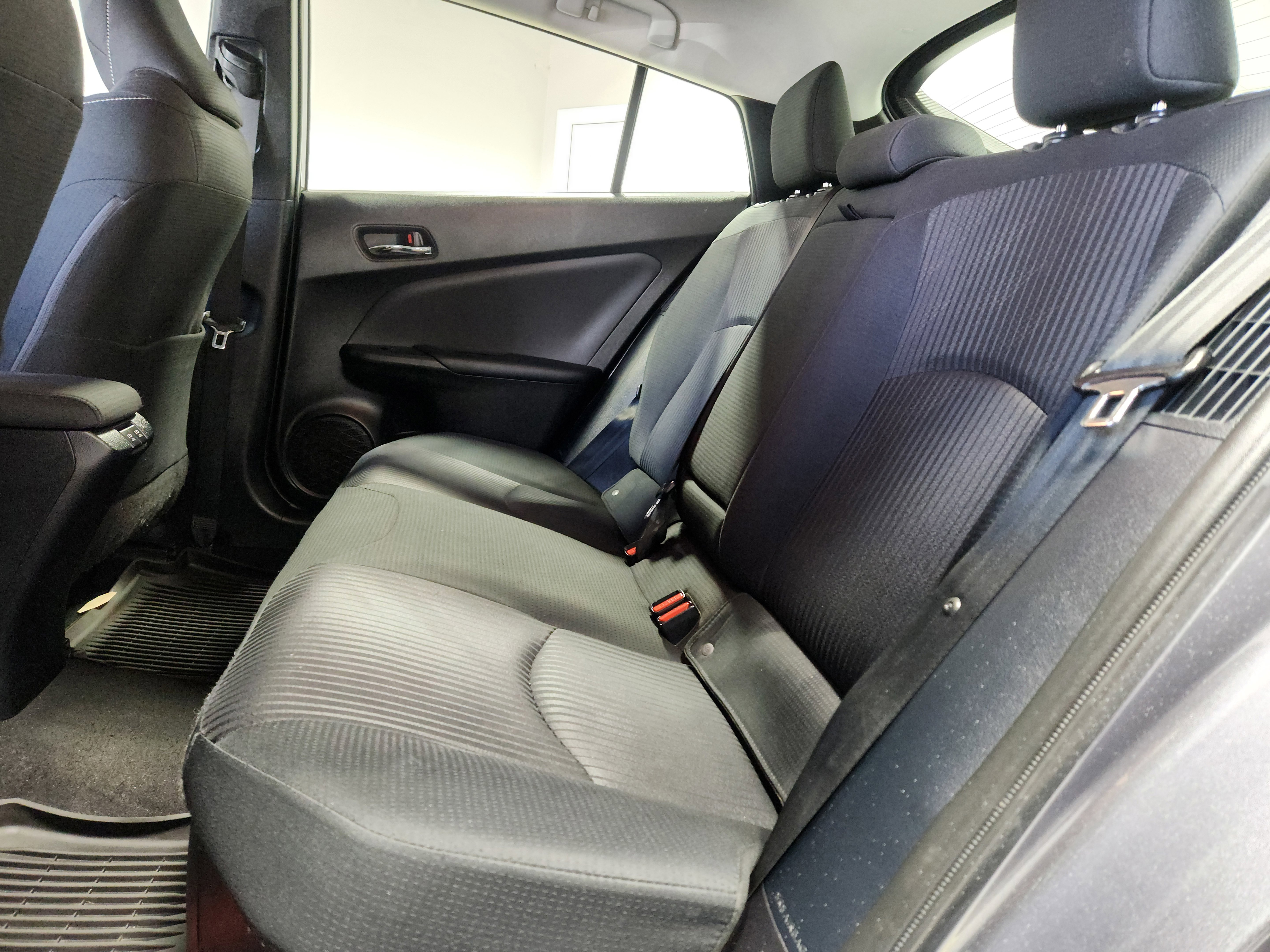 Used 2022 Toyota Prius Prime LE FWD image 13