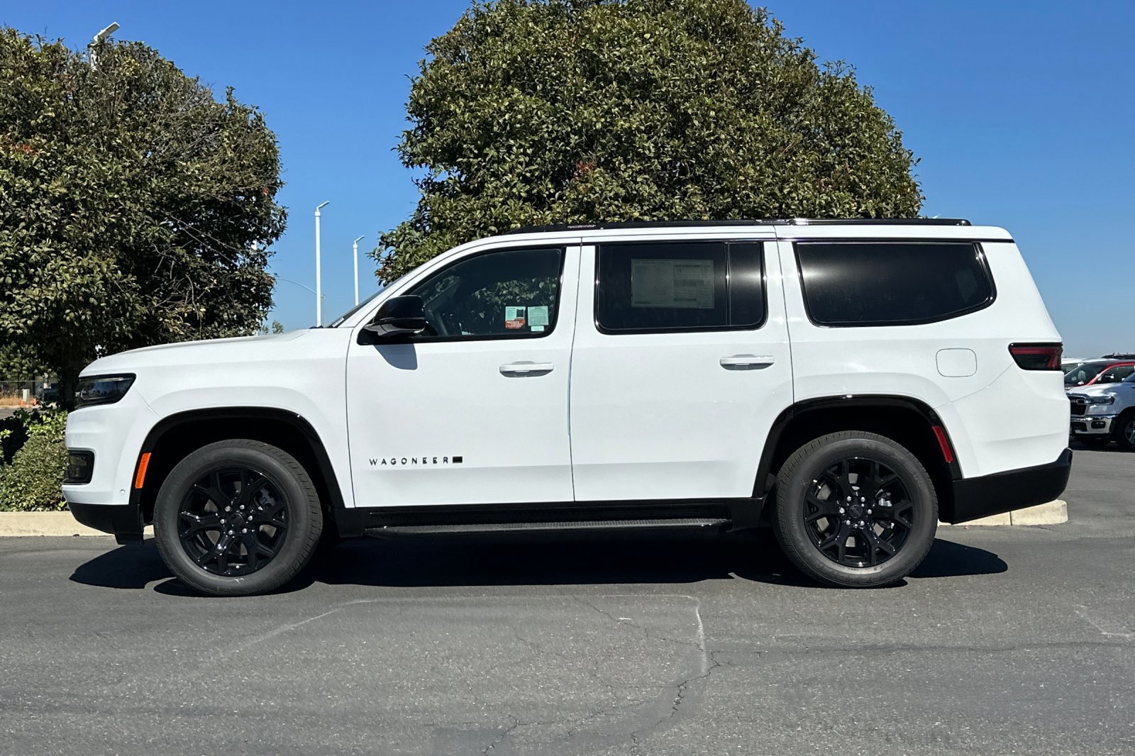 New 2025 Jeep Wagoneer Series II image 7
