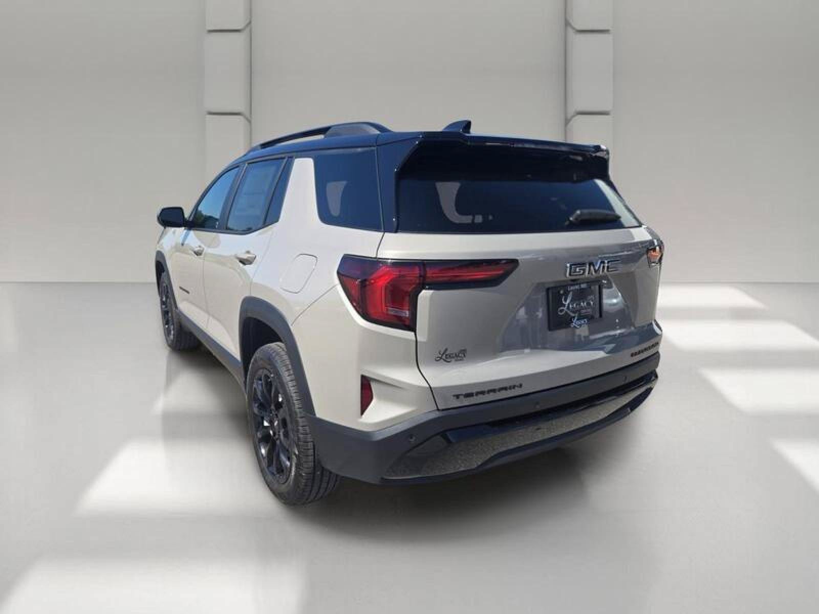 New 2026 GMC Terrain Elevation w/ Black Edition FWD image 5