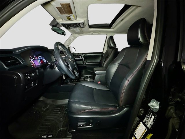 Used 2014 Toyota 4Runner Trail image 21