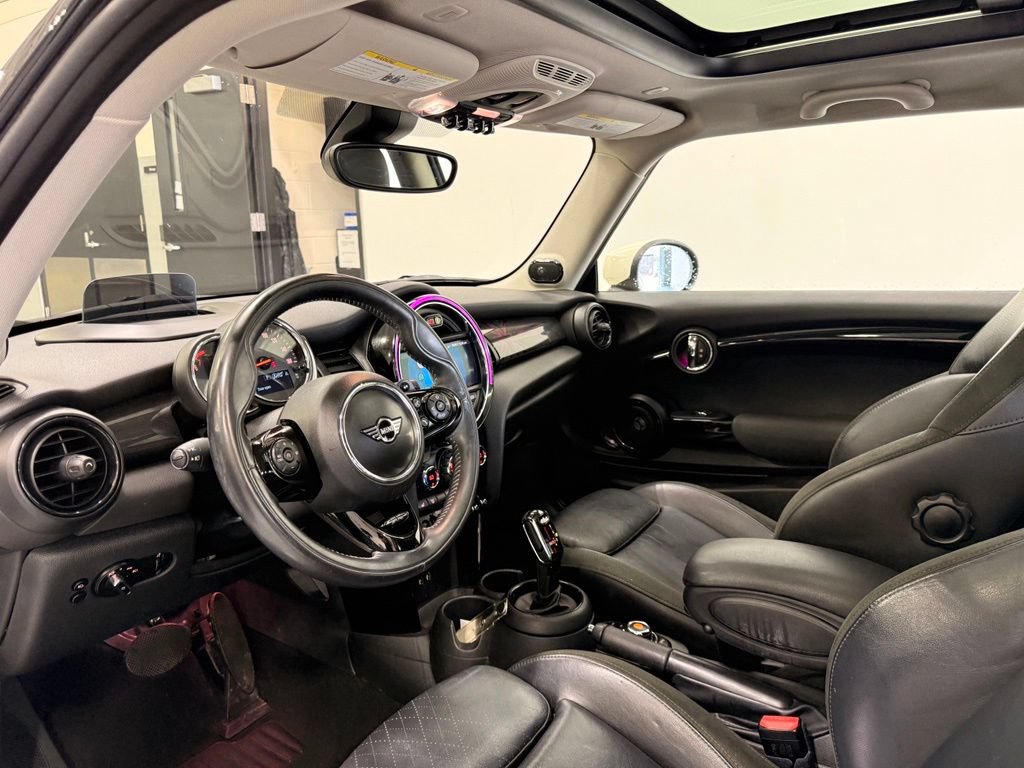Used 2020 MINI Cooper S FWD image 11