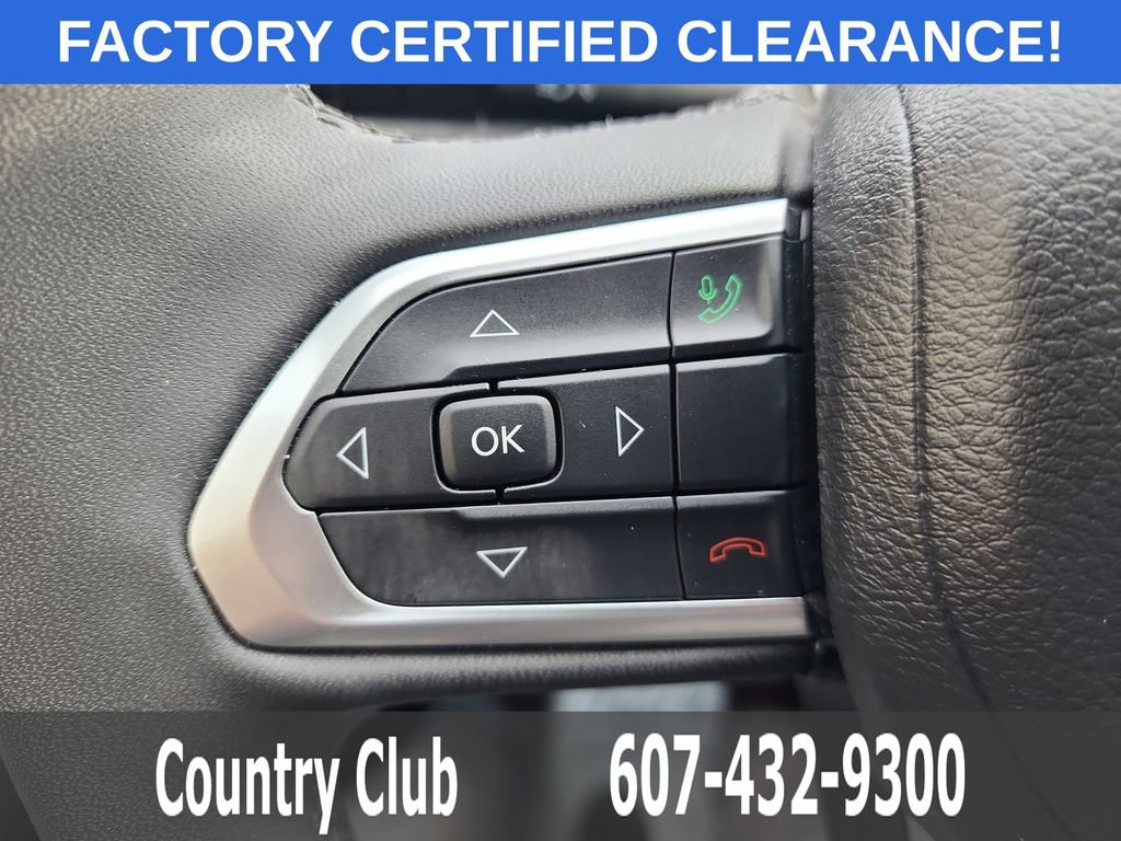 Used 2024 Jeep Compass Latitude w/ Convenience Group AWD/4WD image 20