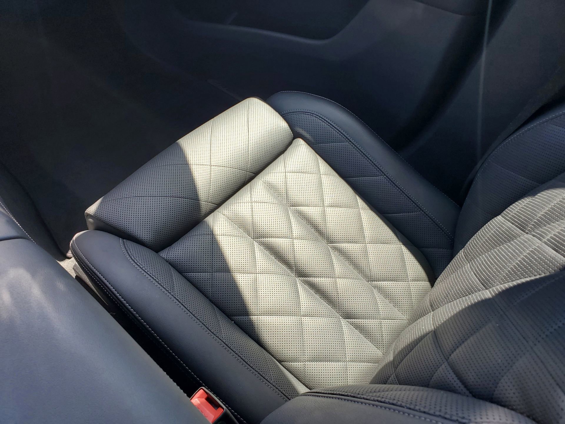 Used 2025 BMW X6 xDrive40i image 16