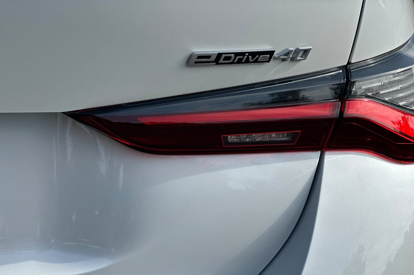 Certified 2023 BMW i4 eDrive40 RWD image 37