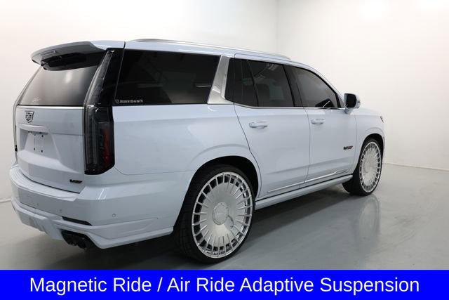 Used 2026 Cadillac Escalade V image 32
