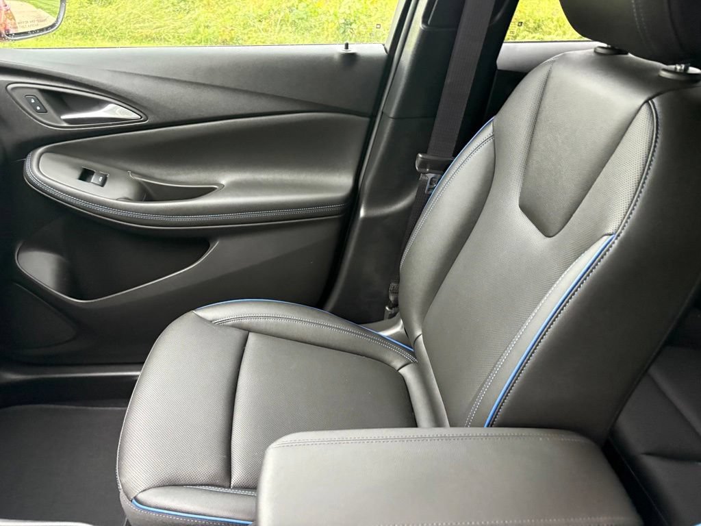 Used 2026 Buick Encore GX Sport Touring w/ Comfort Package FWD image 17