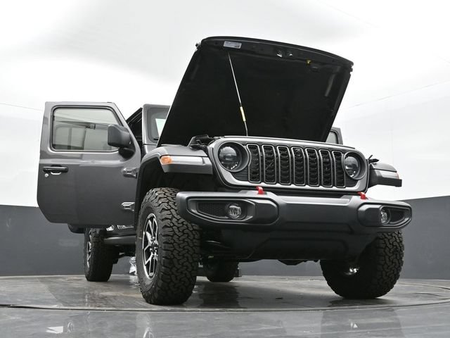 Used 2024 Jeep Wrangler Unlimited Rubicon w/ Technology Group AWD/4WD image 53