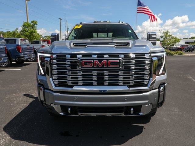 New 2025 GMC Sierra 2500 Denali w/ Denali Reserve Package image 2
