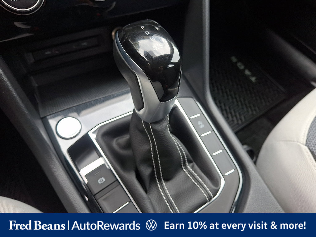 Used 2026 Volkswagen Taos S AWD/4WD image 18