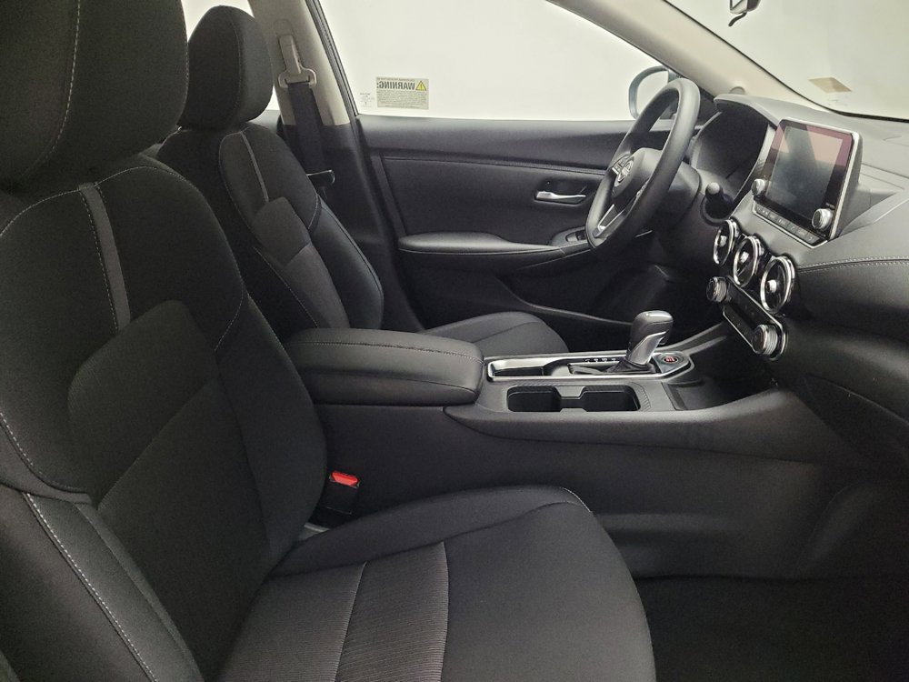 Used 2025 Nissan Sentra SV image 21