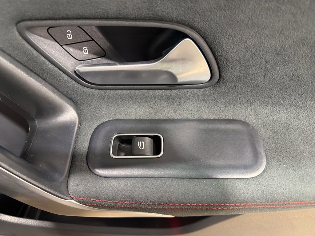 Used 2023 Mercedes-Benz CLA 250 4MATIC image 22