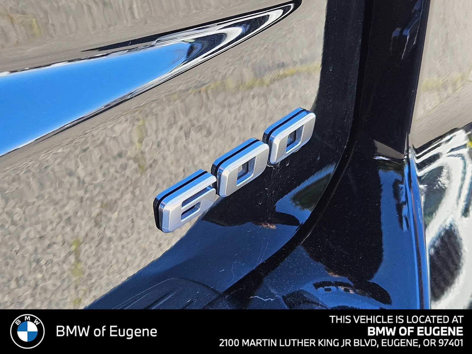 Used 2024 Cadillac Escalade ESV Premium Luxury Platinum AWD/4WD image 17