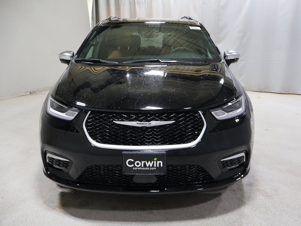 New 2026 Chrysler Pacifica Pinnacle w/ Trailer Tow Group image 2