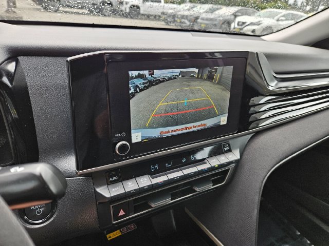 Used 2025 Toyota Camry LE FWD image 34