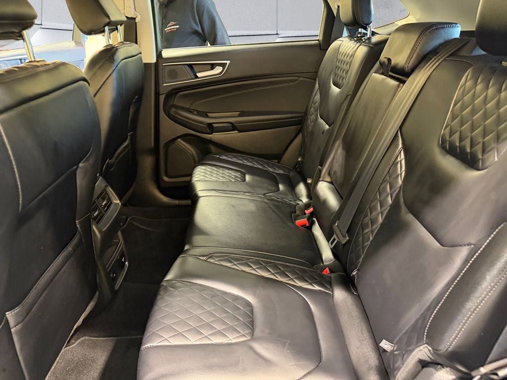 Used 2024 Ford Edge Titanium AWD/4WD image 14