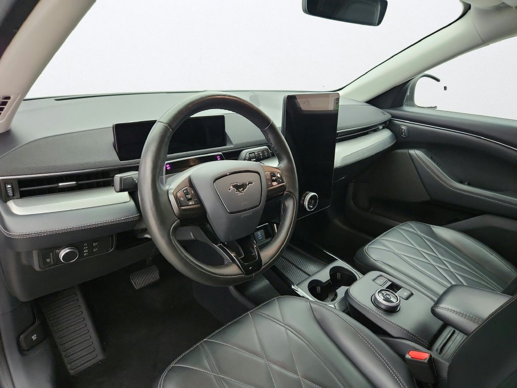 Used 2021 Ford Mustang Mach-E Select w/ Comfort/Technology Package RWD image 9