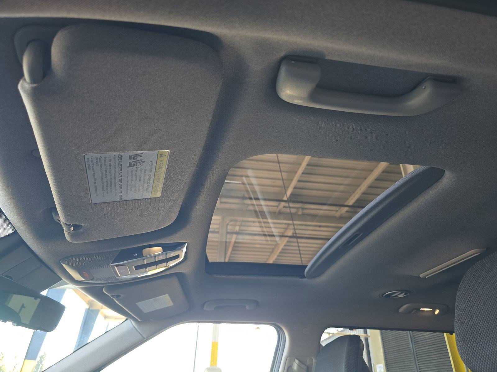 Used 2024 Kia EV9 Land image 14