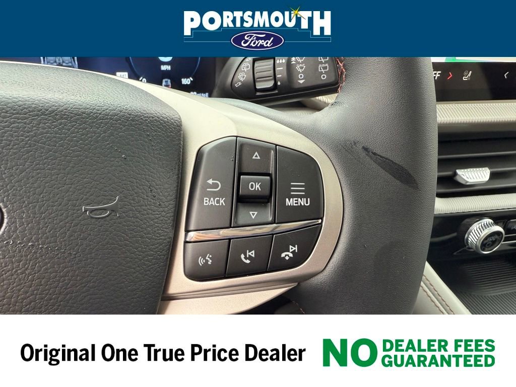 New 2025 Ford Explorer Active w/ Active Comfort Package image 23