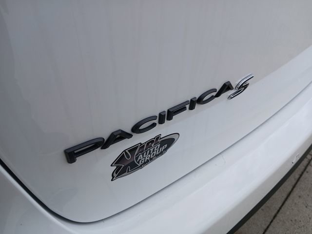 New 2026 Chrysler Pacifica Select w/ S Appearance Package FWD image 32