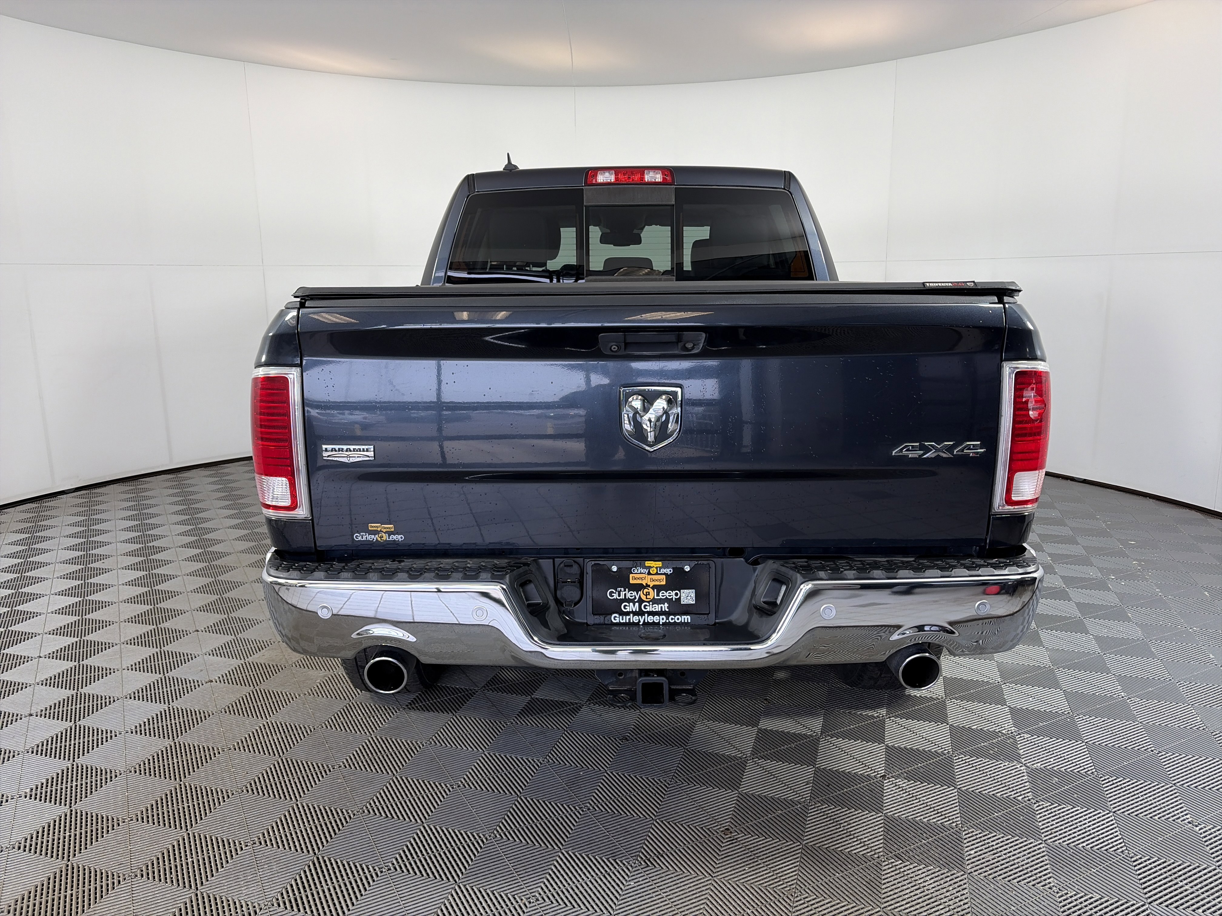 Used 2016 RAM 1500 Laramie w/ Convenience Group image 5