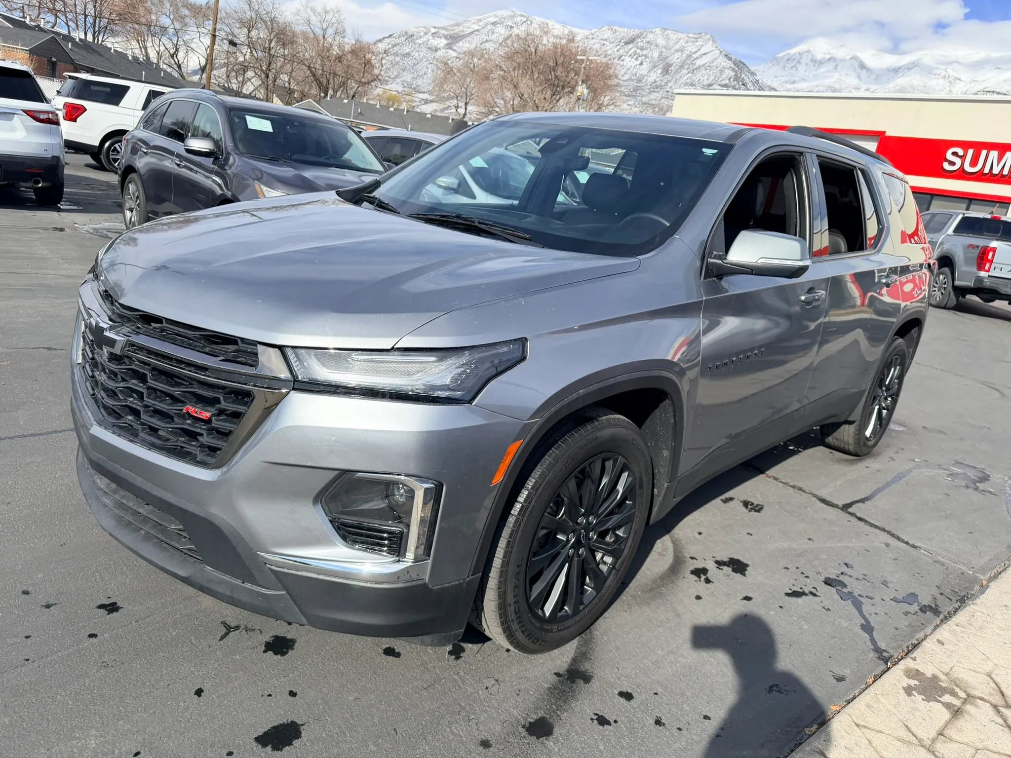 Used 2023 Chevrolet Traverse RS image 8