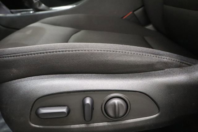 Used 2023 Chevrolet Malibu LT image 19