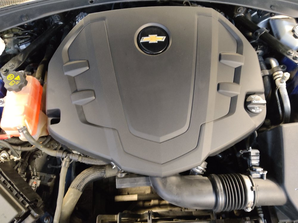 Used 2018 Chevrolet Camaro LT RWD image 30
