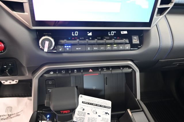 New 2026 Toyota Tundra Platinum AWD/4WD image 18
