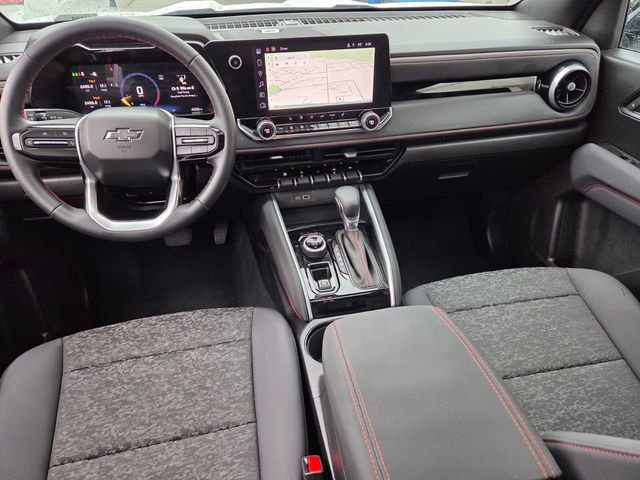 Used 2025 Chevrolet Colorado Z71 w/ Midnight Edition image 16