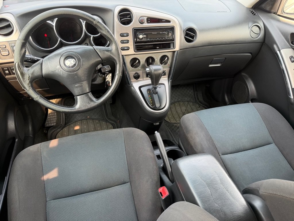 Used 2007 Toyota Matrix FWD image 10